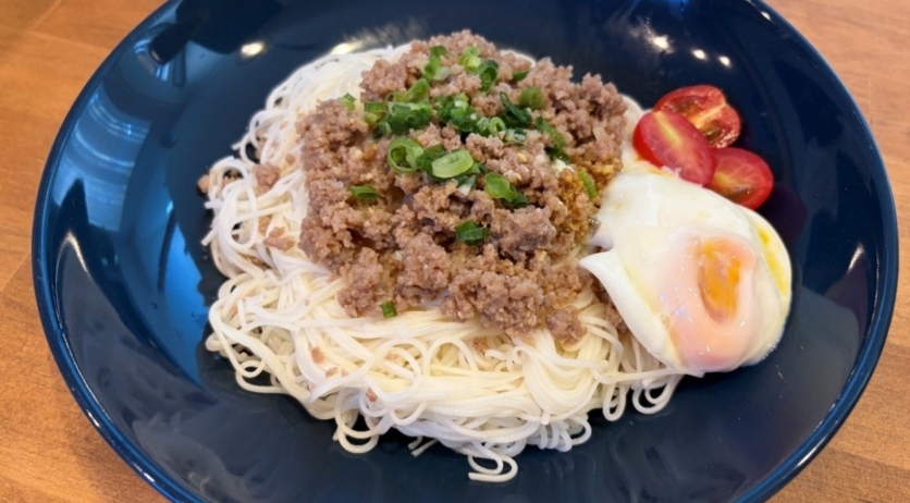 レンジで簡単！肉味噌そうめん